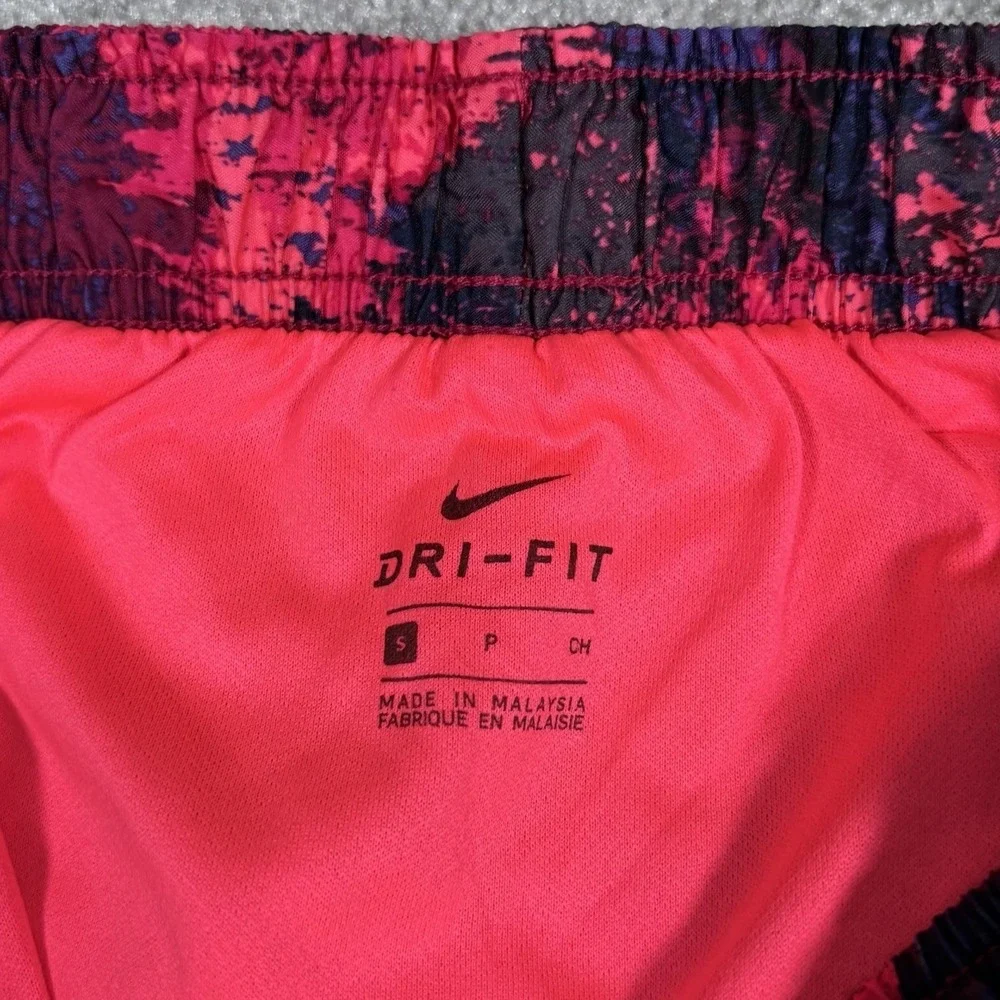 Nike Shorts Womens S Pink Abstract‎ Print Dri Fit Lined Athletic Running Gym